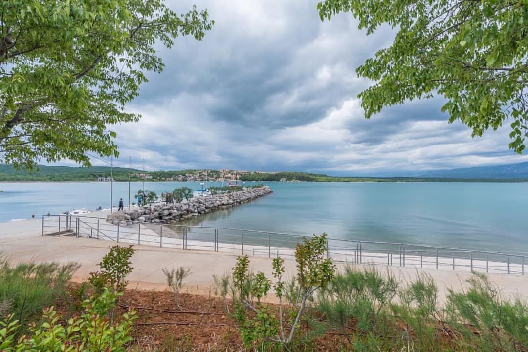 Apartment Luka Dobrinj Zewnętrze zdjęcie
